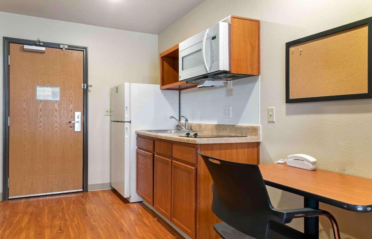 Extended Stay America Select Suites - Grand Rapids - Вайоминг Экстерьер фото