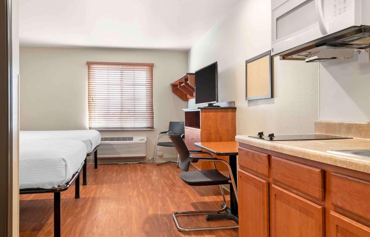 Extended Stay America Select Suites - Grand Rapids - Вайоминг Экстерьер фото